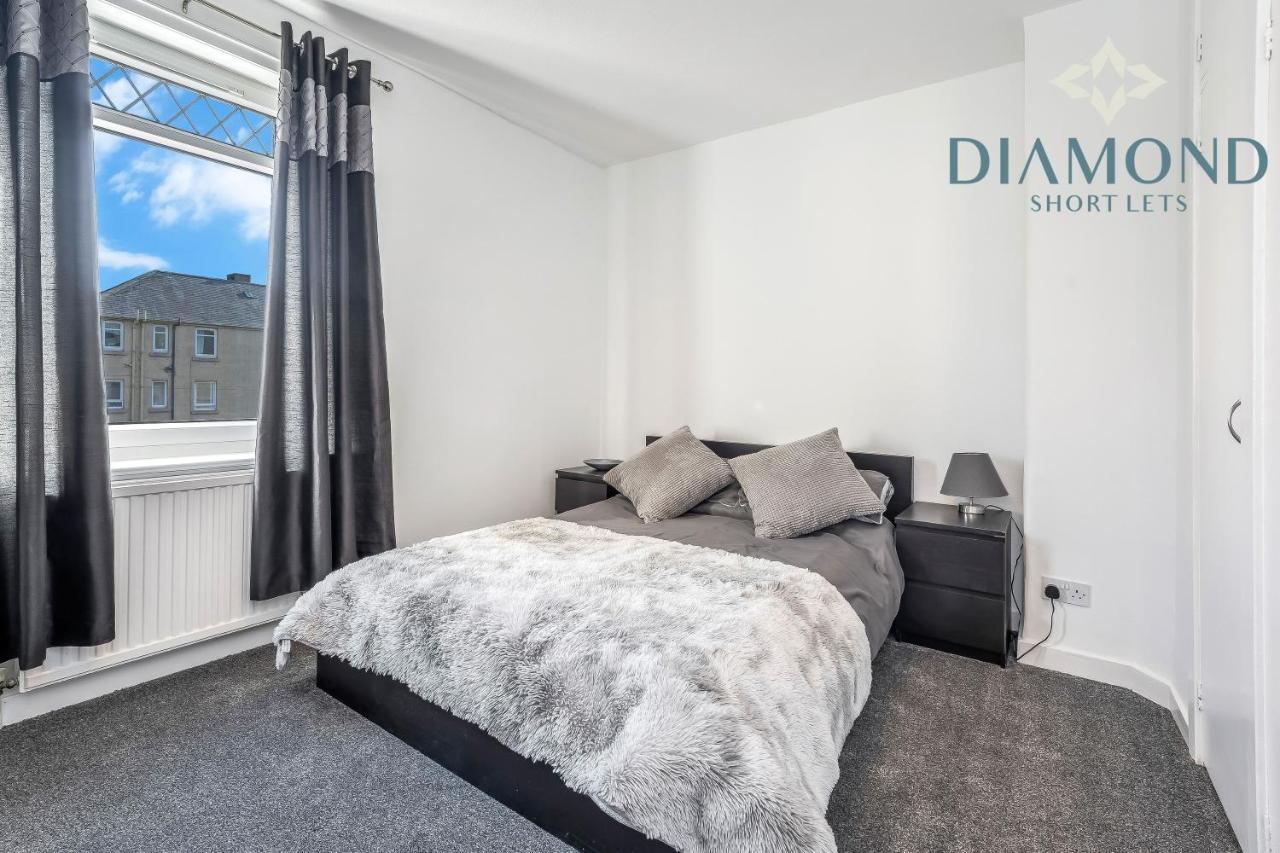 Cosy 2 Bed West End Free Parking Appartement