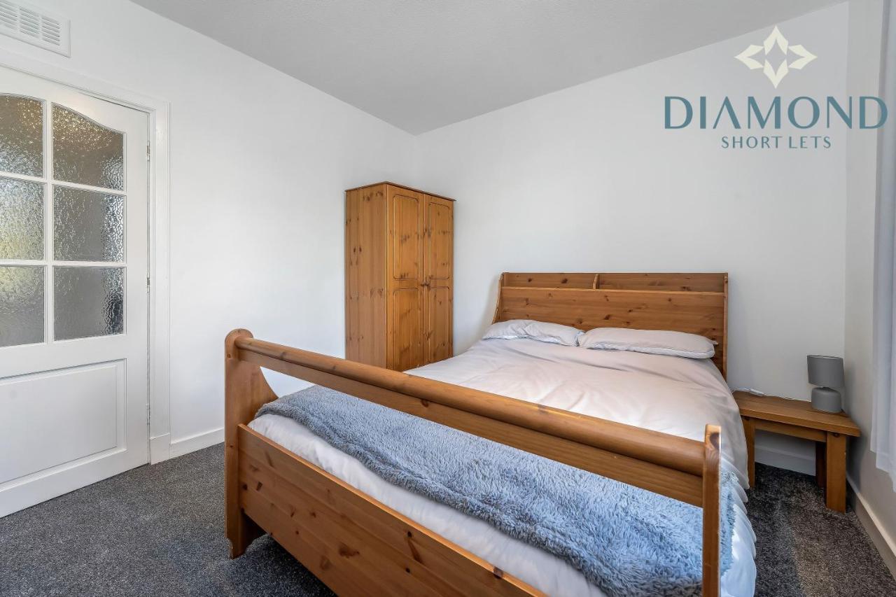 Cosy 2 Bed West End Free Parking Appartement *