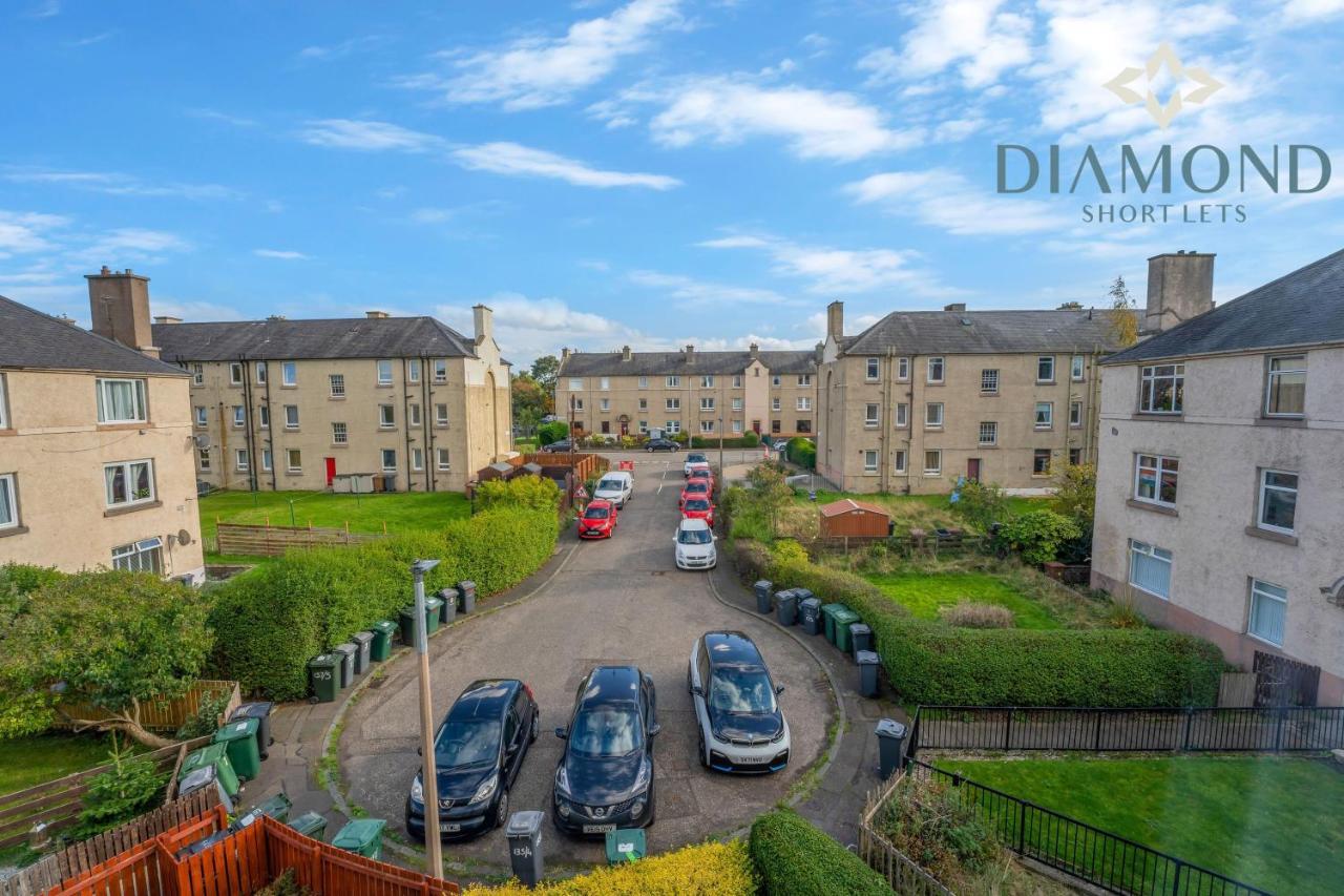 Cosy 2 Bed West End Free Parking Appartement EDI