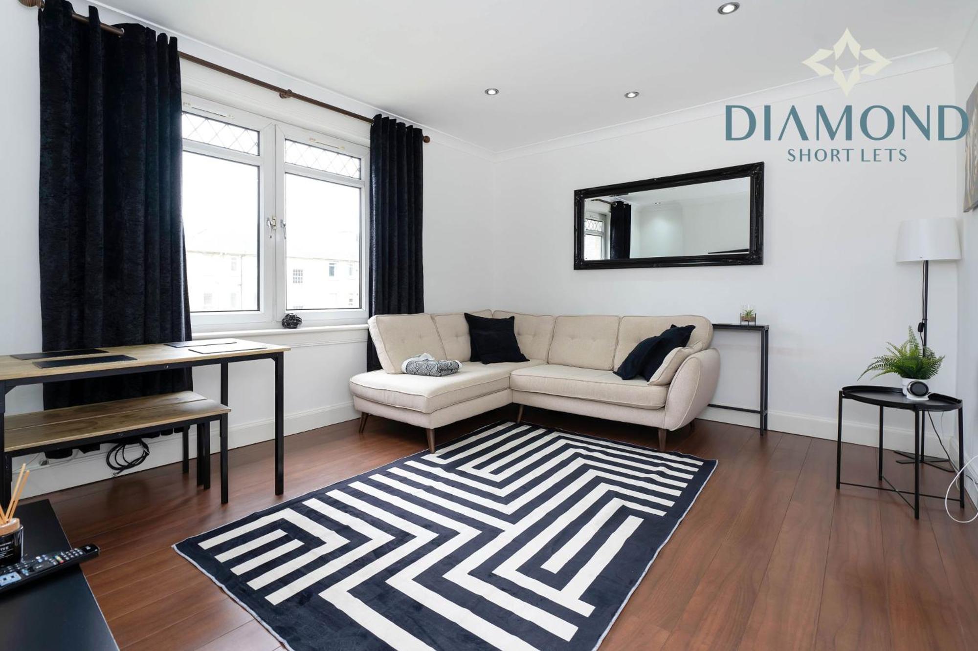 Cosy 2 Bed West End Free Parking Appartement *